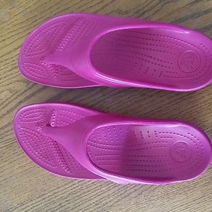 Crocs Platform flips